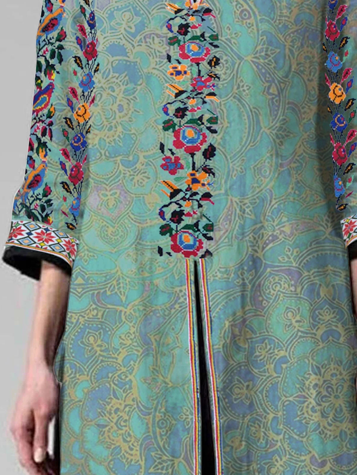 Plus Size Women‘s Notched Neck Floral Slit Side Longline Shirts Ethnic Styles 3/4 Sleeve Blouses Retro Harajuku Shirts